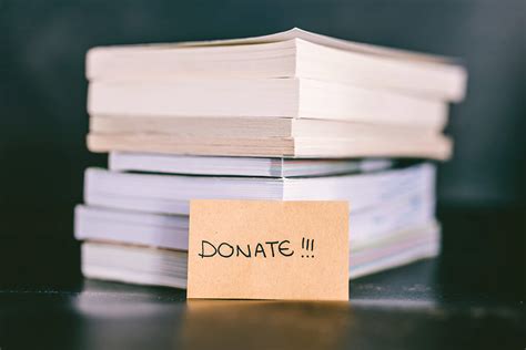 how to donate books to library and should we encourage more people to do so